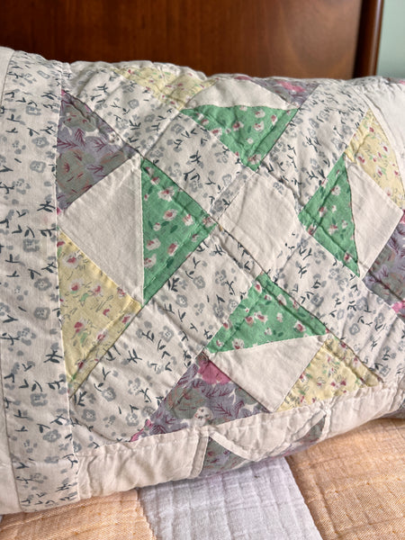 floral quilt pillow no. 1 [BIG!]