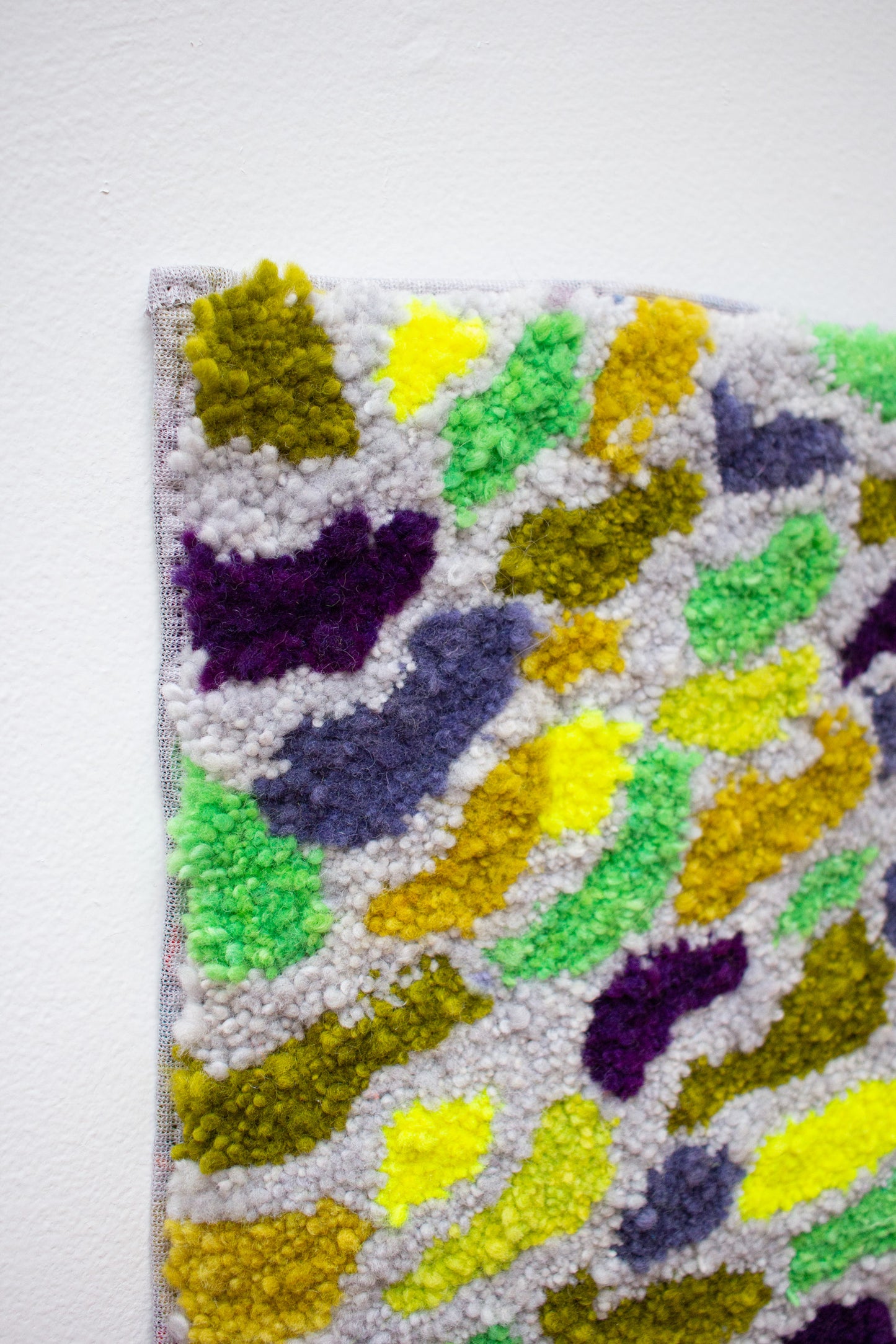 lil wall rug BLOBBY