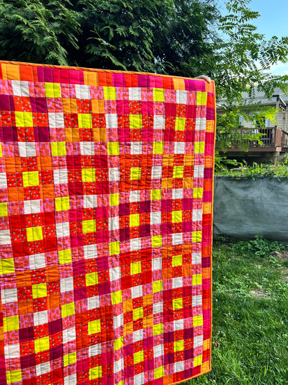 STRAWBERRY SQUARES handmade quilt